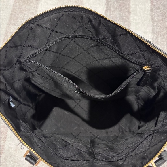 Michael Kors Black Tote Bag - Picture 2 of 6